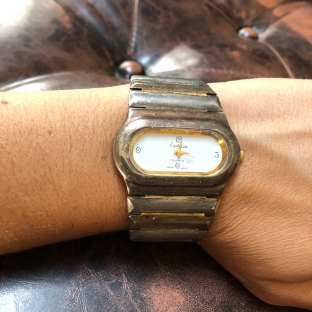 Vintage Eastman Art Deco oversized quartz watch